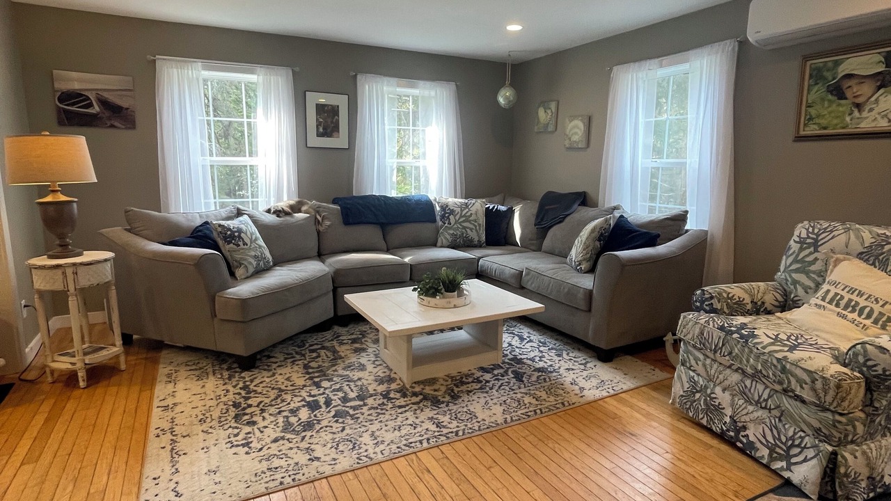 Photo of Livingroom in Bass Harbor