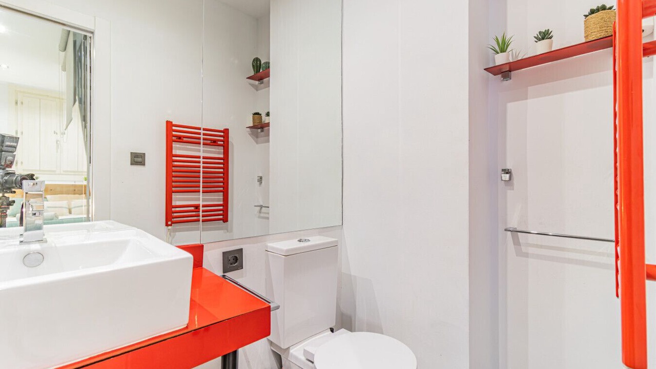 Photo of Bathroom in Zaragoza Old Town
