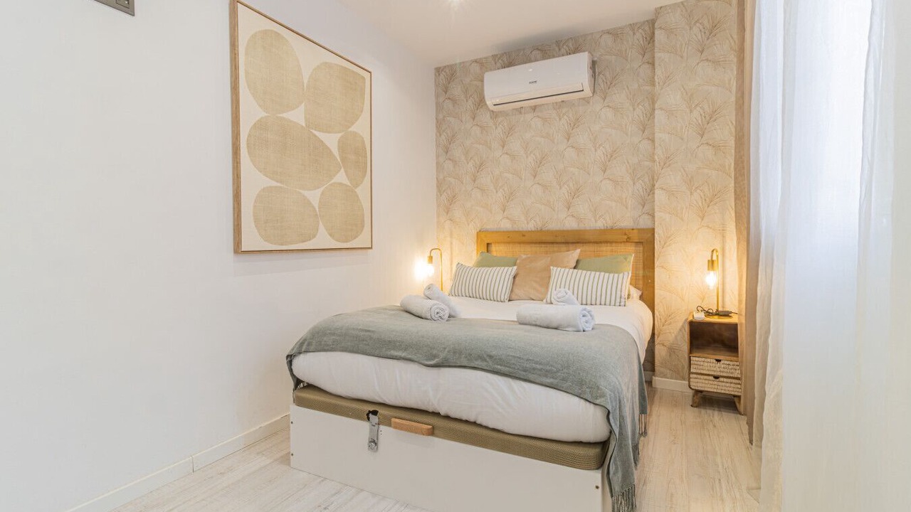 Photo of Bedroom in Zaragoza Old Town