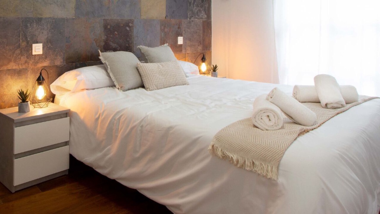 Photo of Bedroom in Logrono Historic Centre