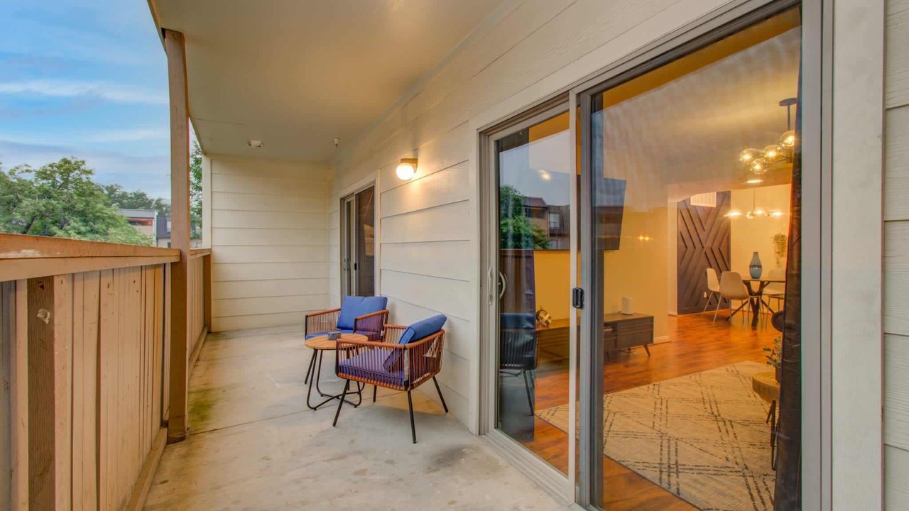 Photo of Patio Balcony in South Main