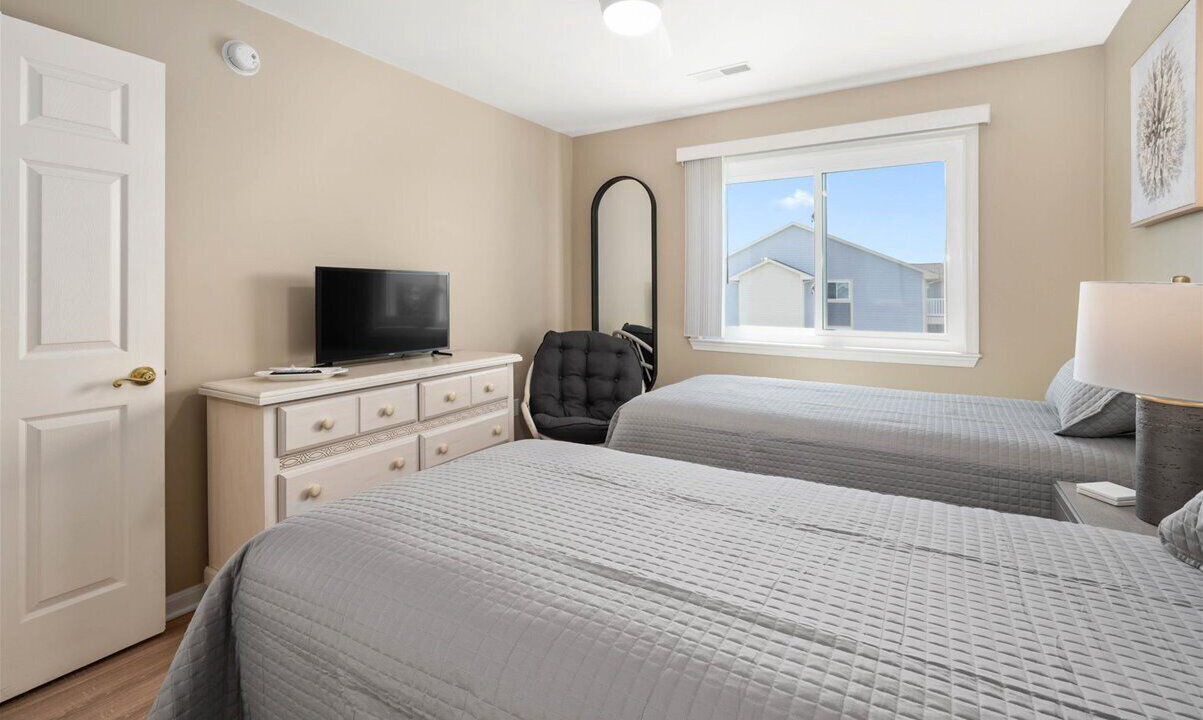 Photo of Bedroom in Heron Harbour Isle