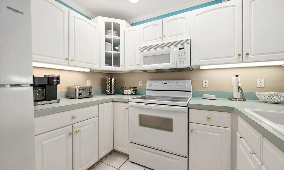 Photo of Kitchen in Heron Harbour Isle