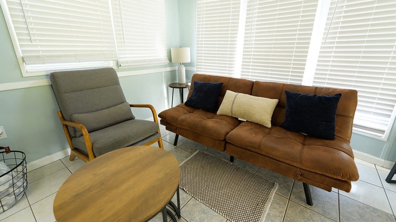 Photo of Livingroom in Bloomington