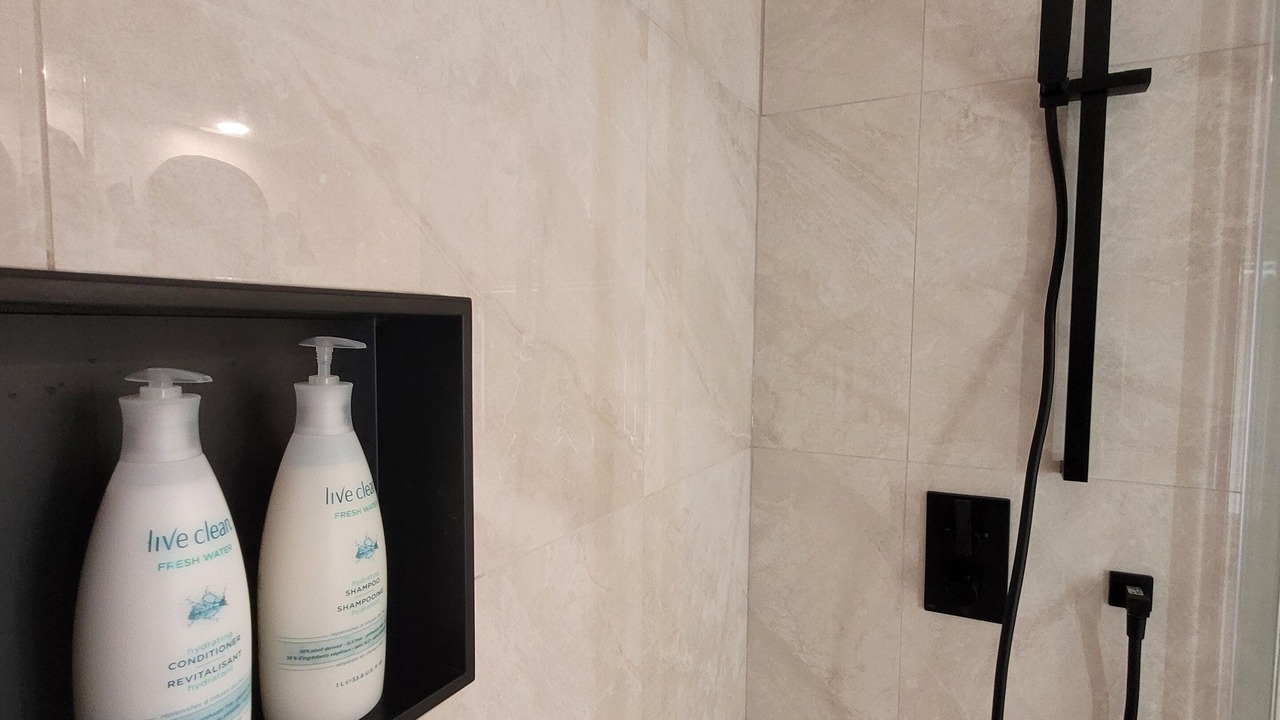 Photo of Bathroom in Plaisance