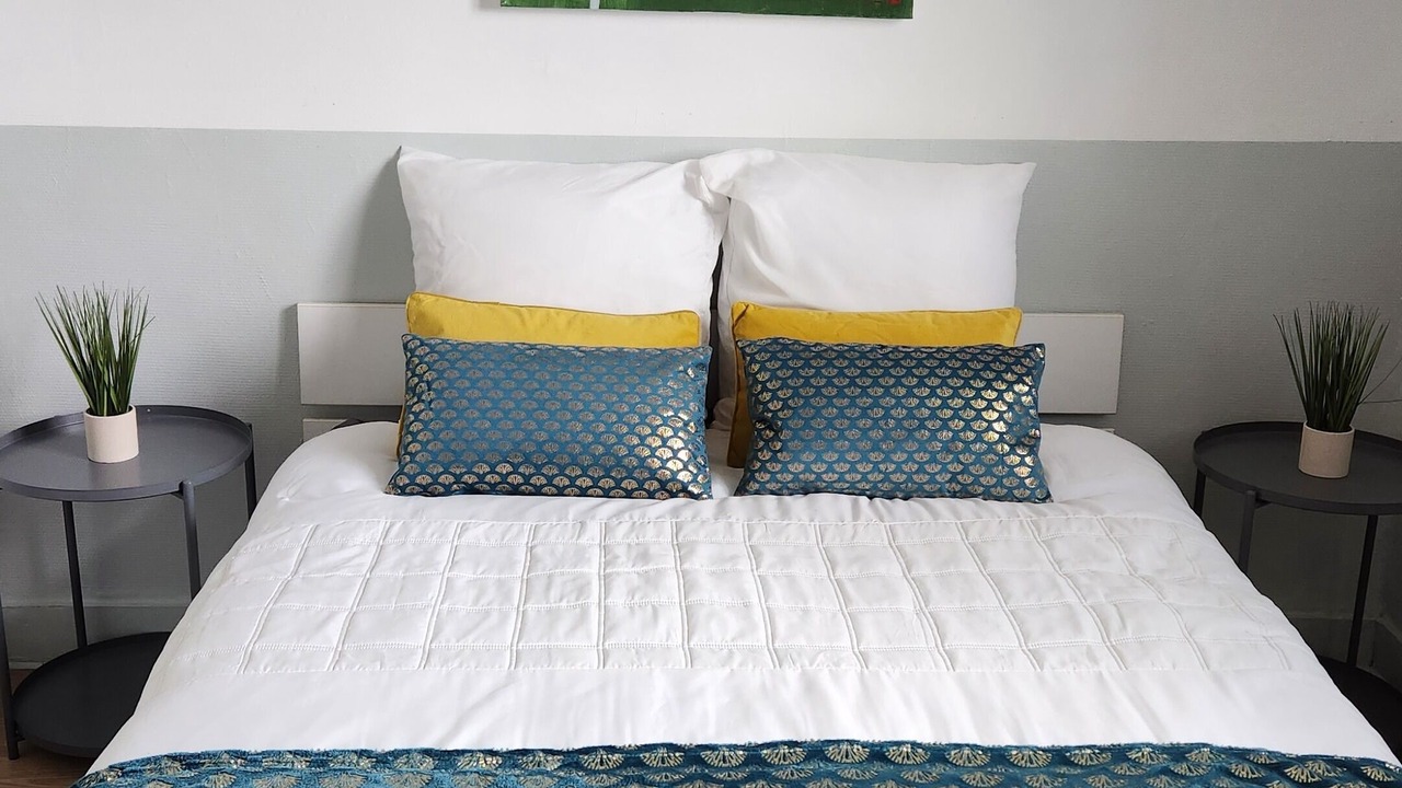 Photo of Bedroom in Douai