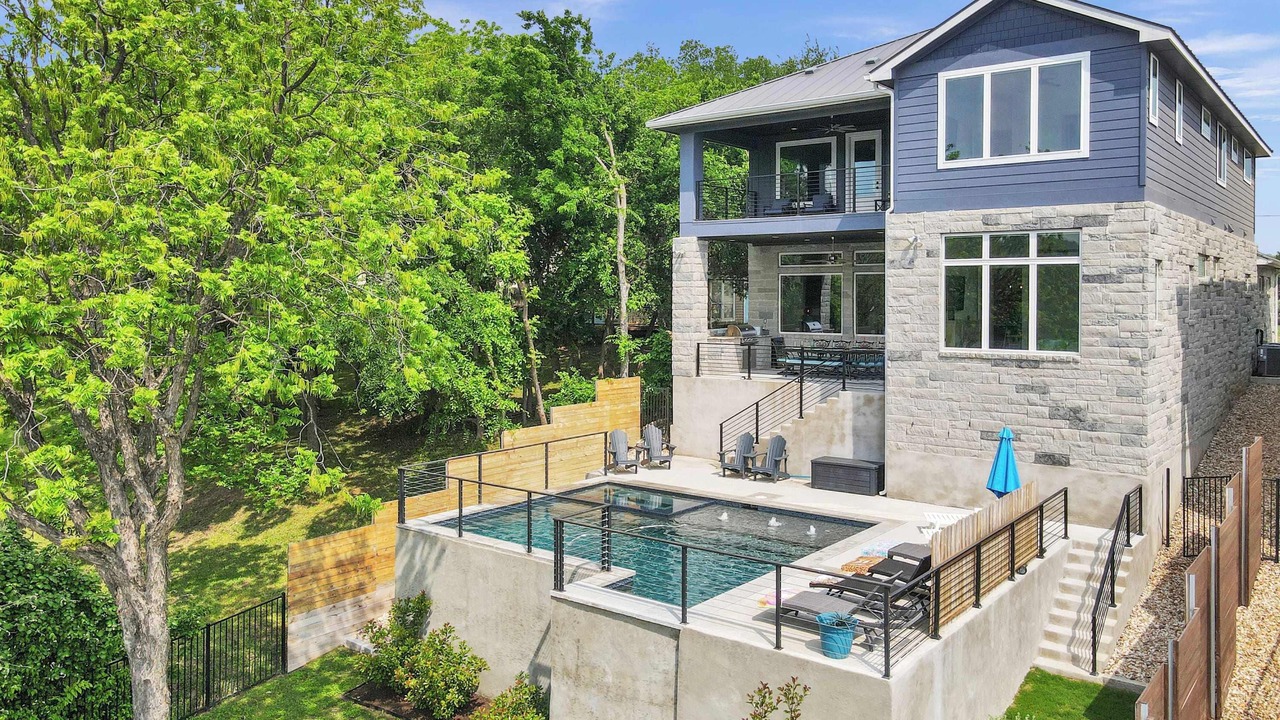 Photo of Outdoor in Burnet