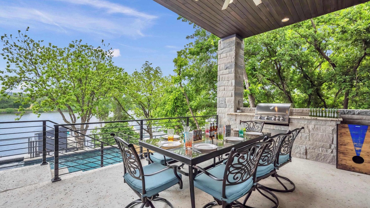 Photo of Outdoor in Burnet