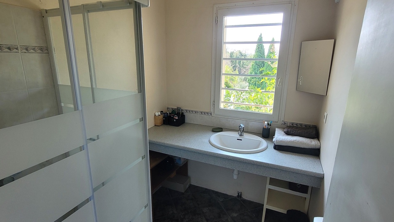 Photo of Bathroom in Corronsac