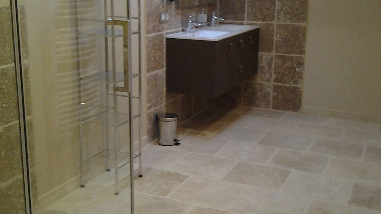 Photo of Bathroom in Serignac