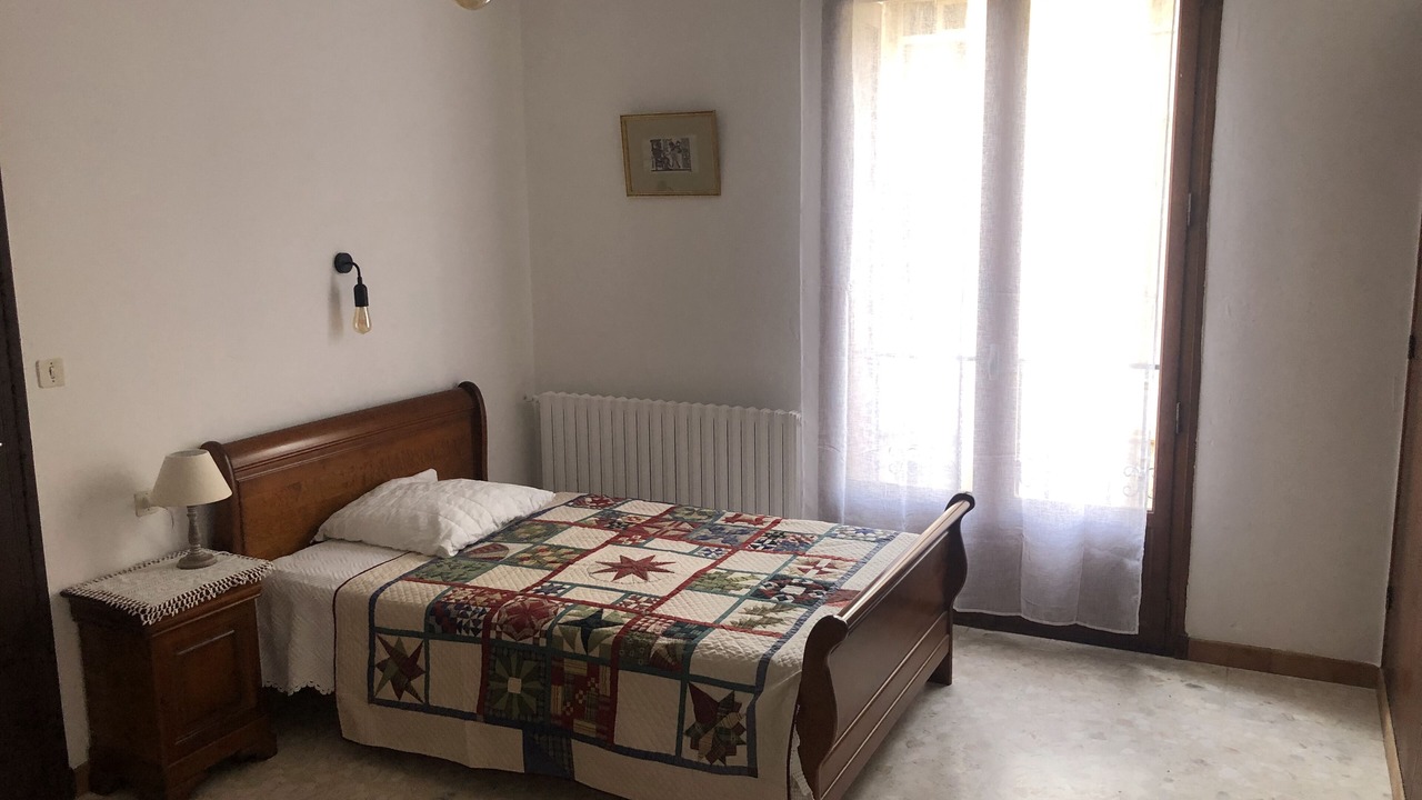 Photo of Bedroom in Estagel
