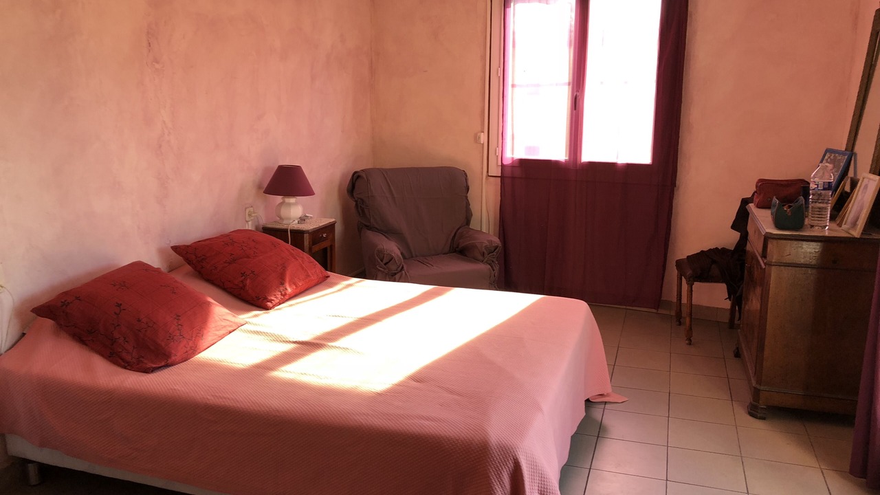 Photo of Bedroom in Estagel