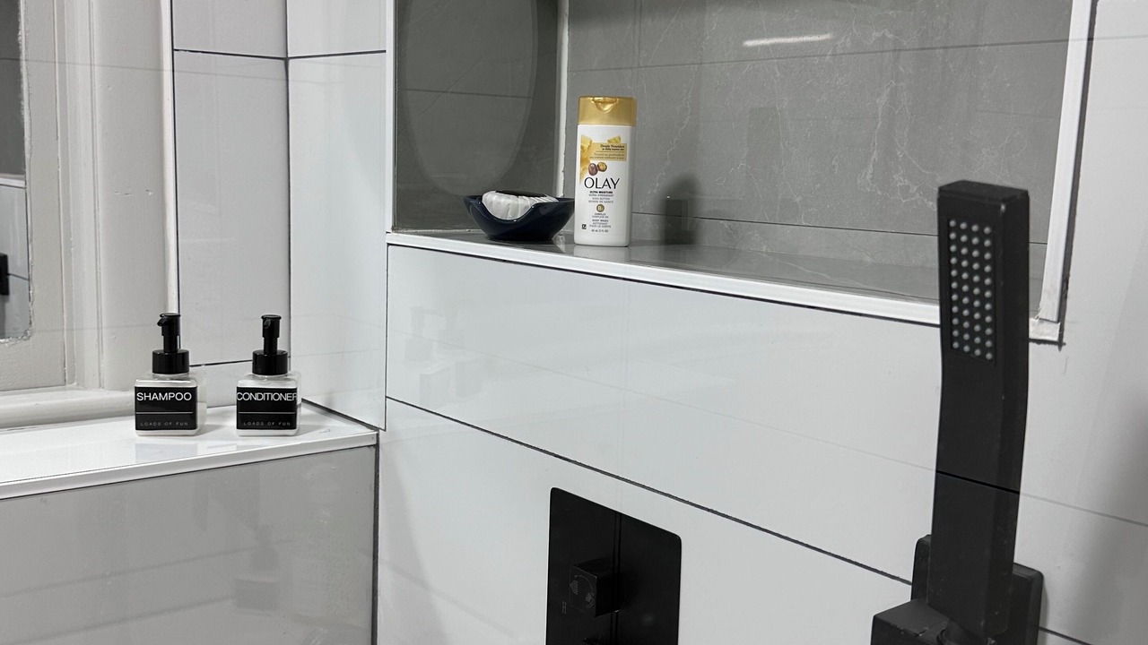 Photo of Bathroom in Constable Hook