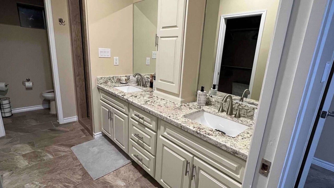 Photo of Bathroom in Eagle Pass