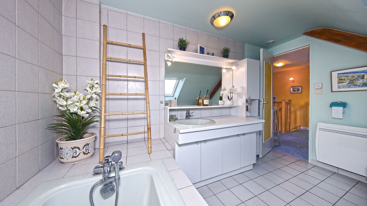 Photo of Bathroom in Sartilly-Baie-Bocage