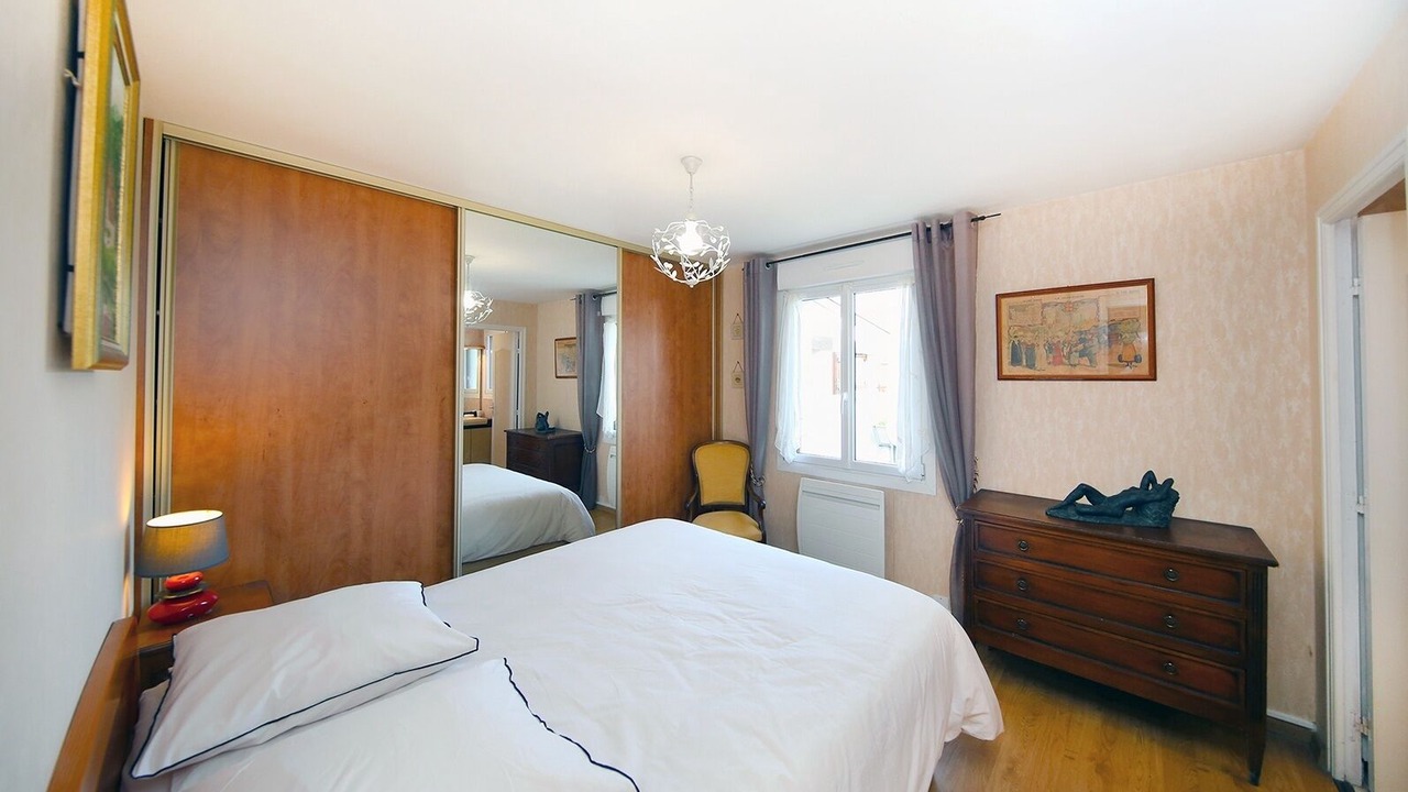 Photo of Bedroom in Sartilly-Baie-Bocage