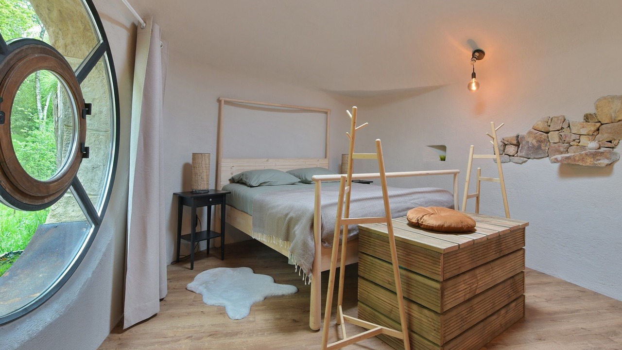 Photo of Bedroom in La Haie-Traversaine