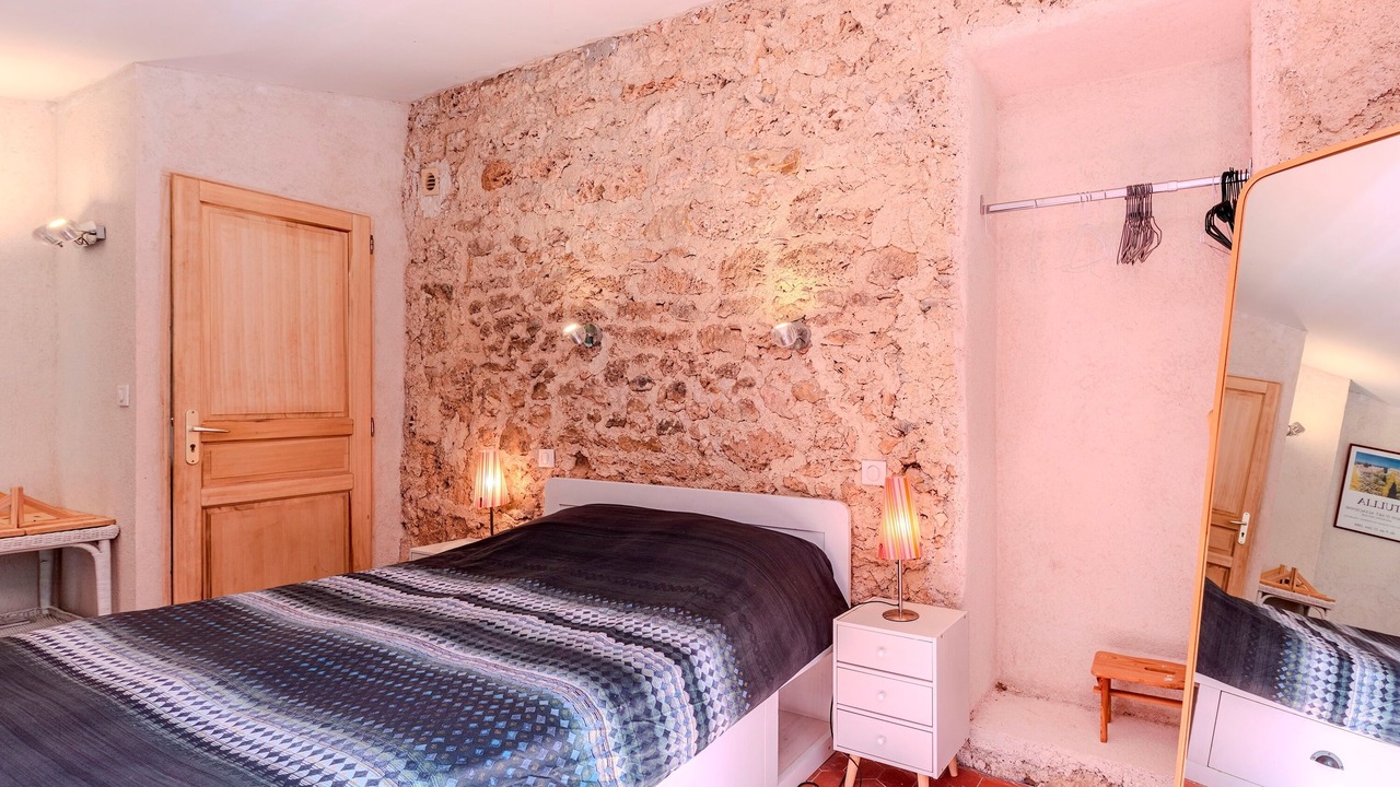 Photo of Bedroom in Salernes