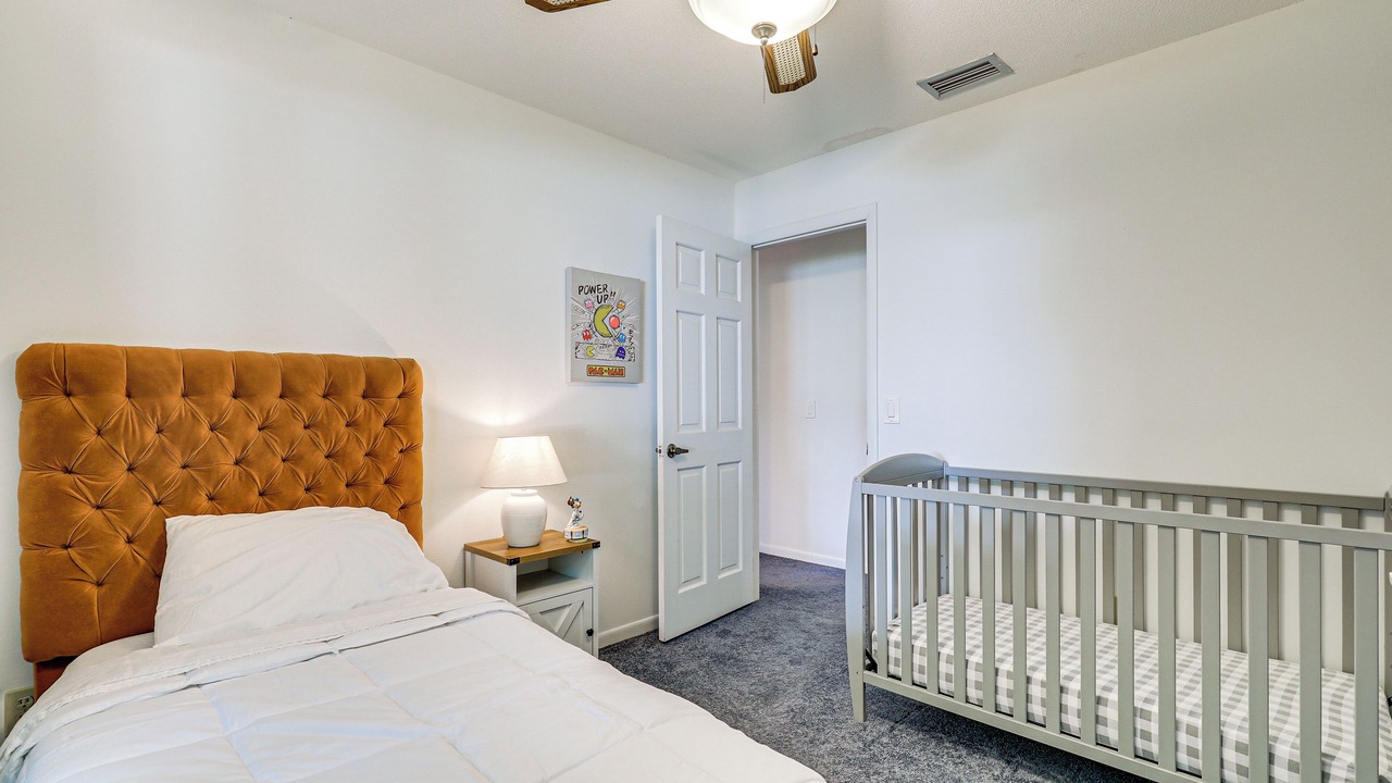 Photo of Bedroom in Valrico