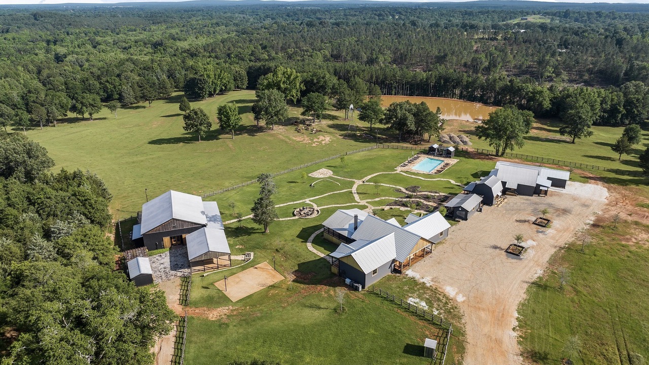 Photo of Outdoor in Laneville
