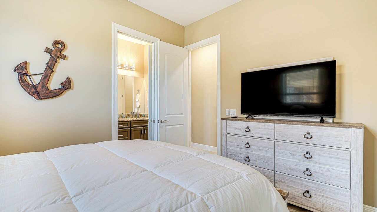 Photo of Bedroom in Burnt Store