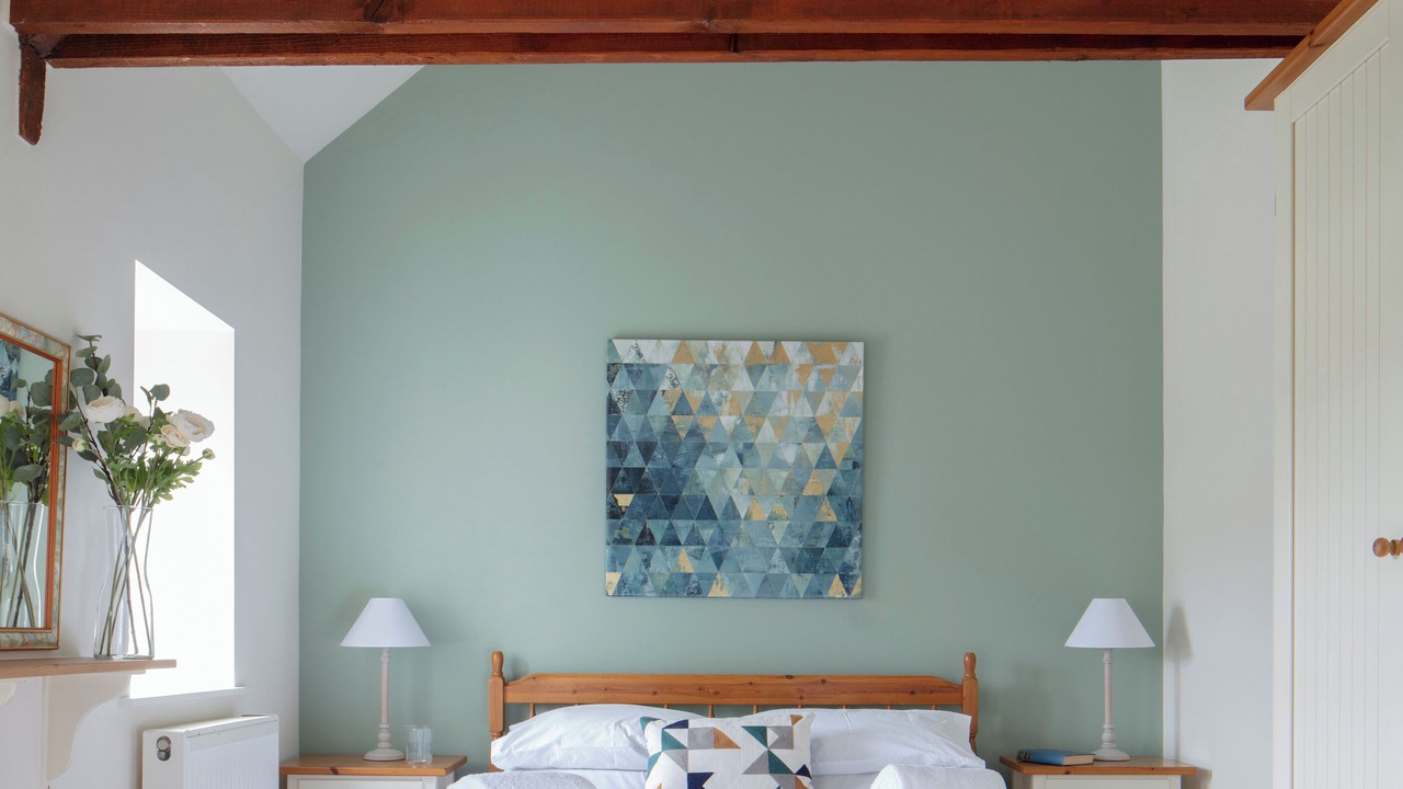 Photo of Others in Black Torrington