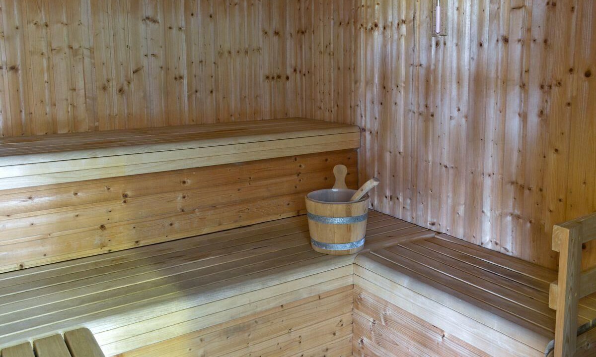 Photo of Others in Black Torrington