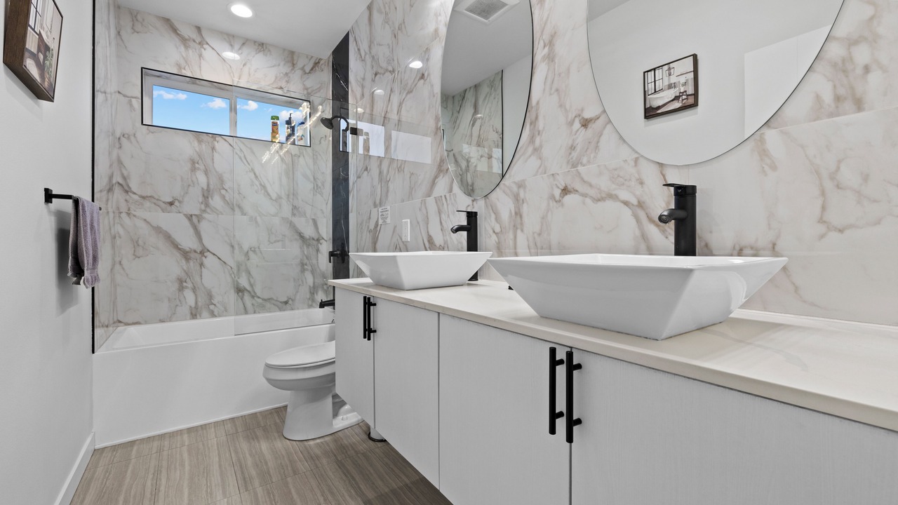 Photo of Bathroom in Lakeland South