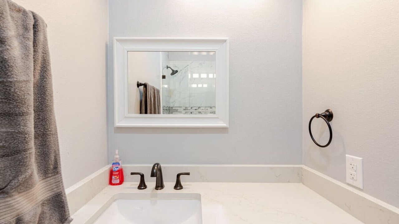 Photo of Bathroom in Red Rock