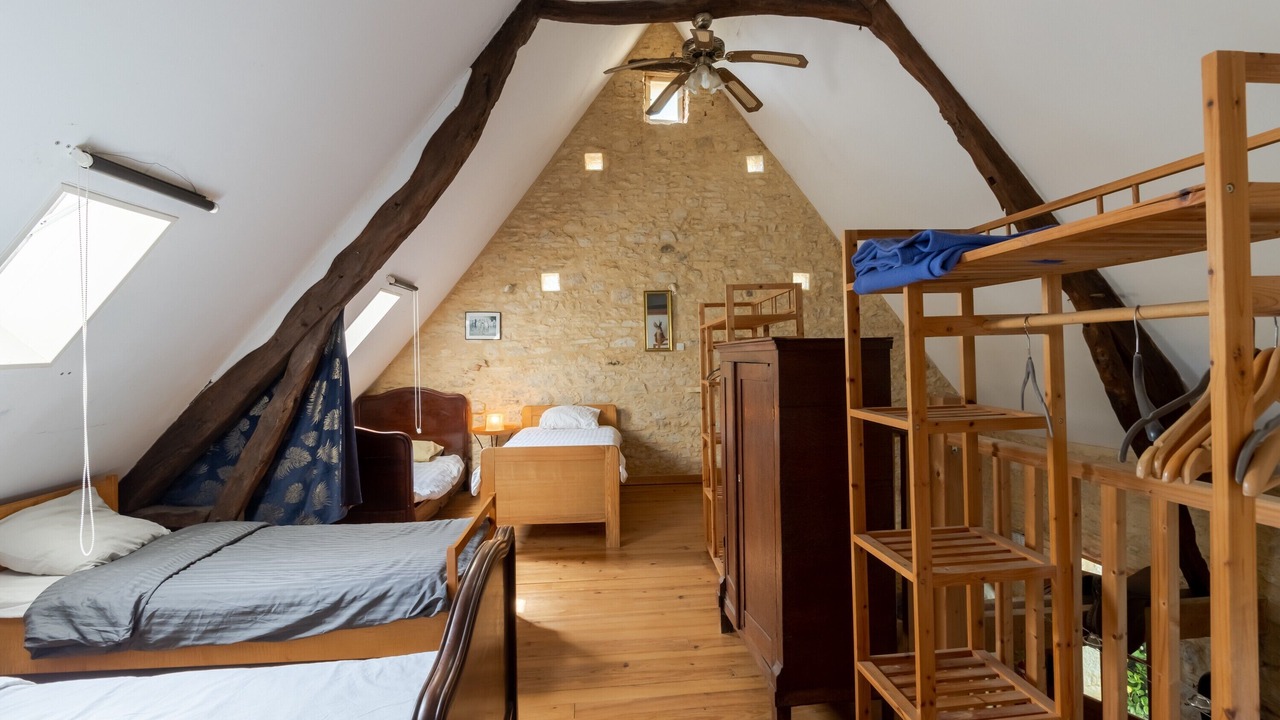 Photo of Bedroom in Degagnac