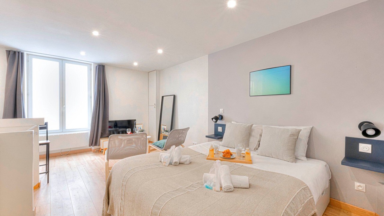 Photo of Bedroom in Quartier Sainte-Marguerite
