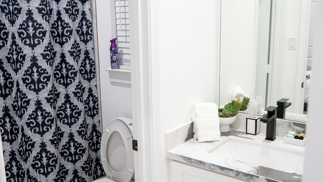 Photo of Bathroom in OST - South Union