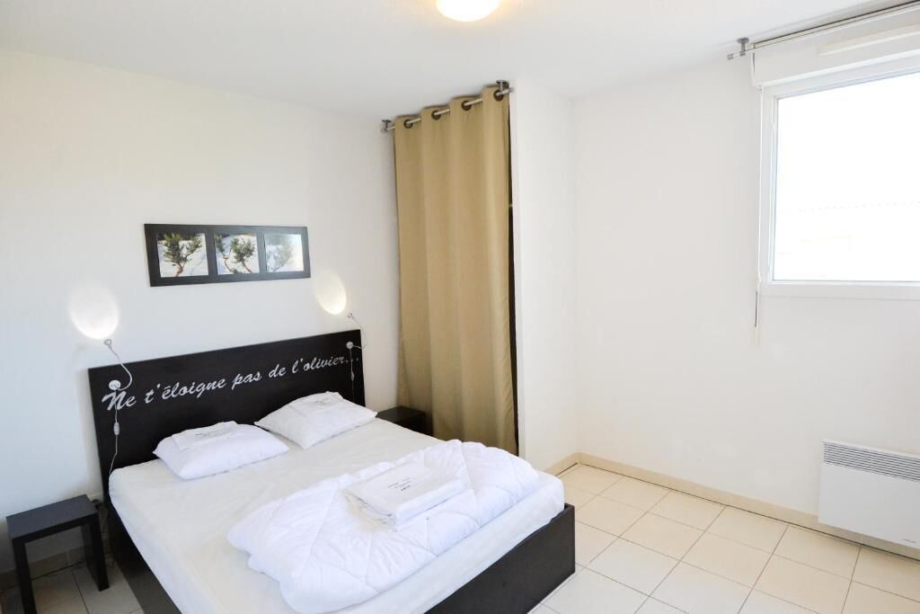 Photo of Bedroom in Azille