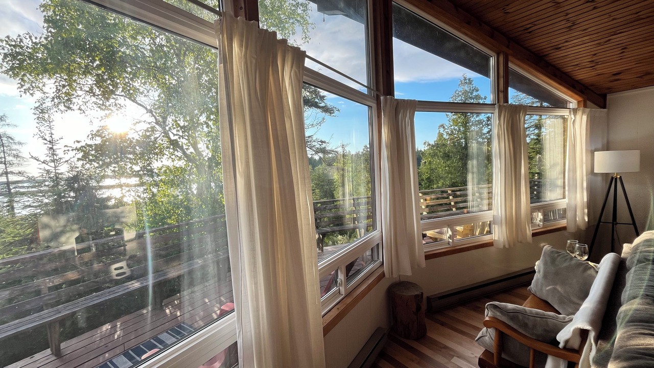 Photo of Bedroom in Tobermory
