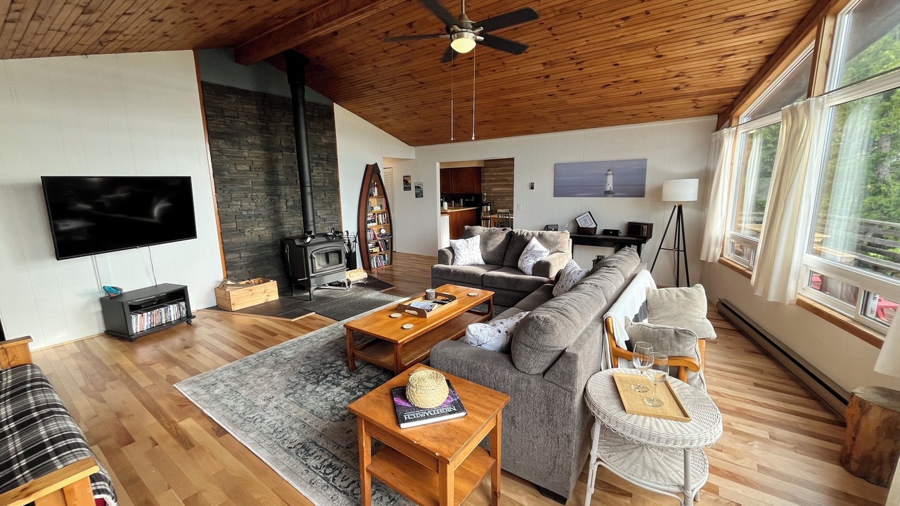 Photo of Livingroom in Tobermory