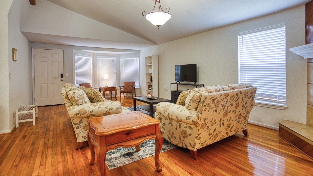 Photo of Livingroom in Flour Bluff