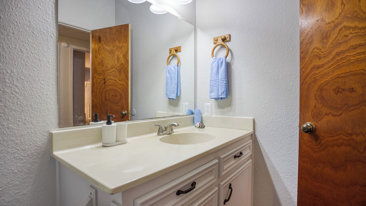 Photo of Bathroom in Flour Bluff