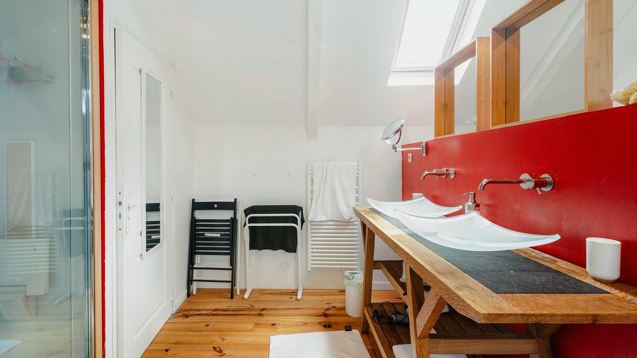 Photo of Bathroom in Plouer-sur-Rance