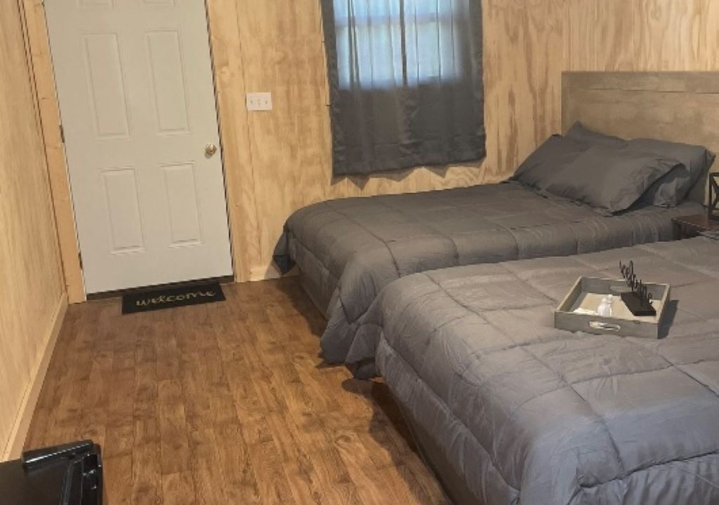 Photo of Bedroom in Eminence