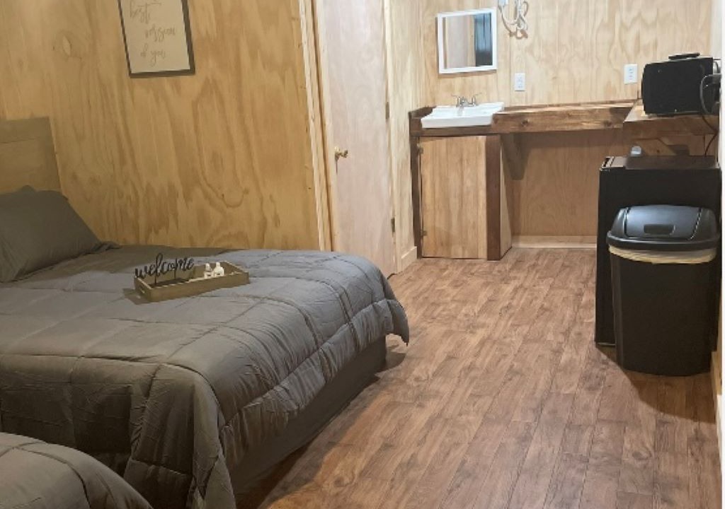 Photo of Bedroom in Eminence