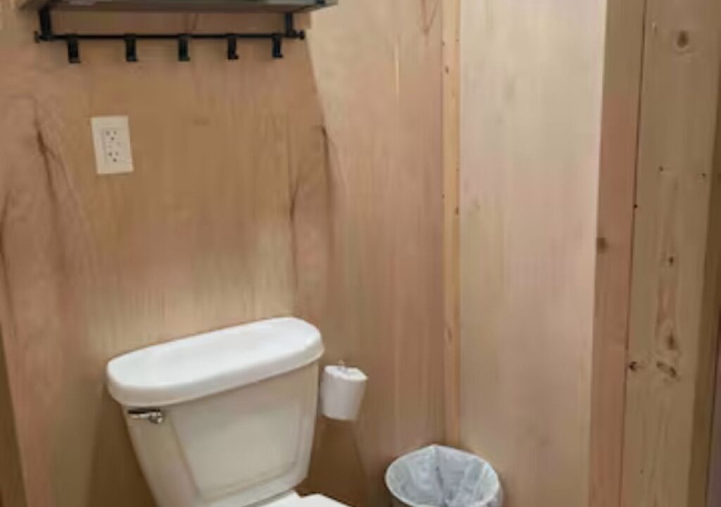 Photo of Bathroom in Eminence