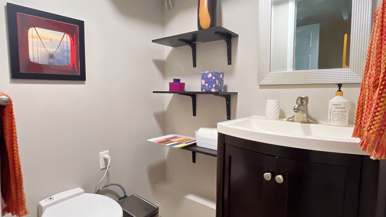 Photo of Bathroom in El Cerrito