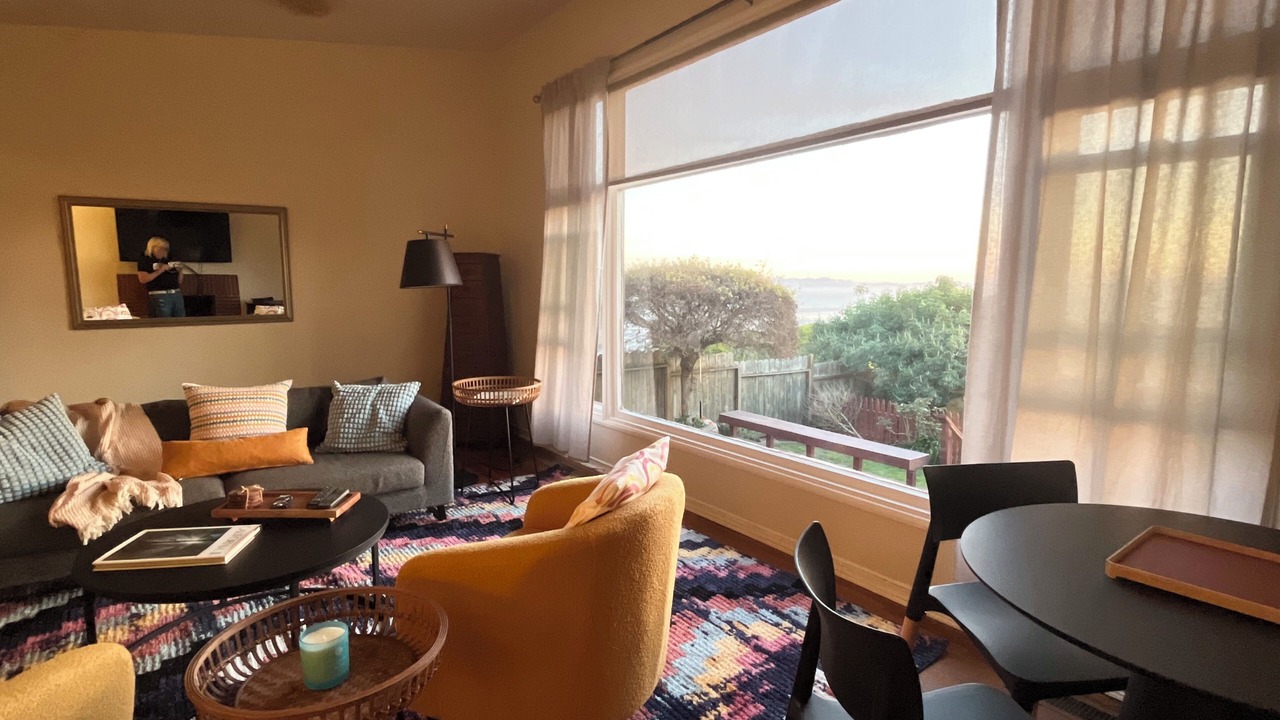Photo of Livingroom in El Cerrito