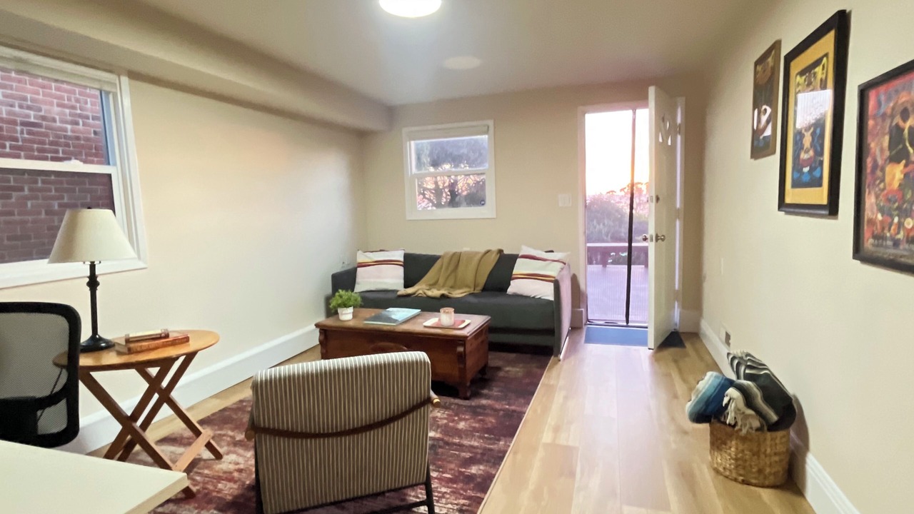 Photo of Livingroom in El Cerrito