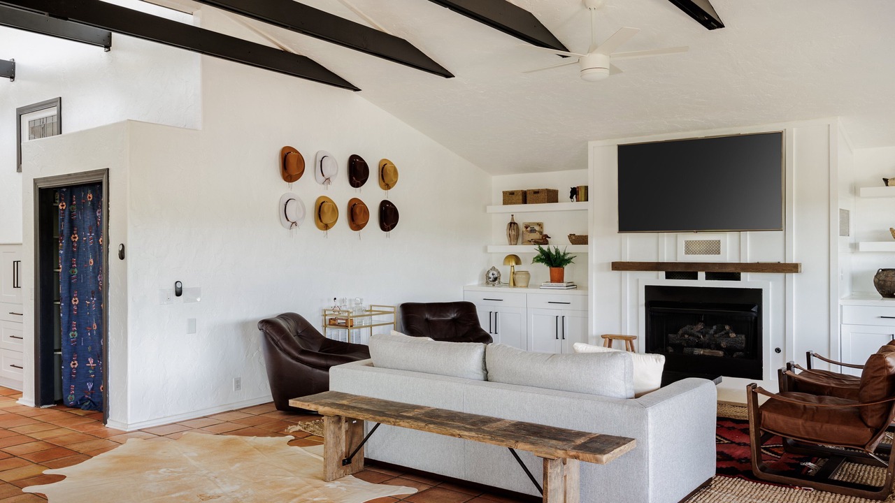 Photo of Livingroom in Hays County