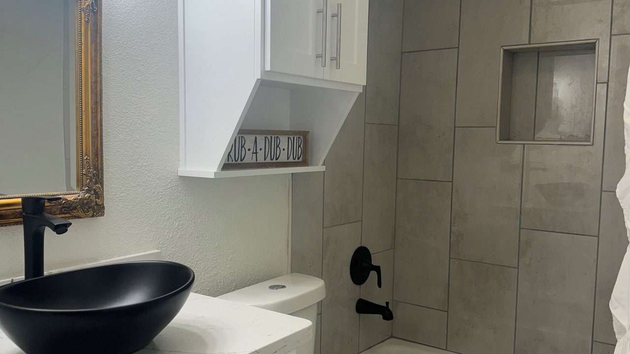 Photo of Bathroom in Alexandria