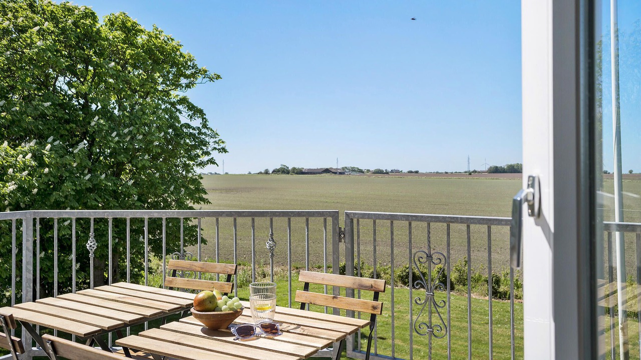 Photo of Others in Hojer