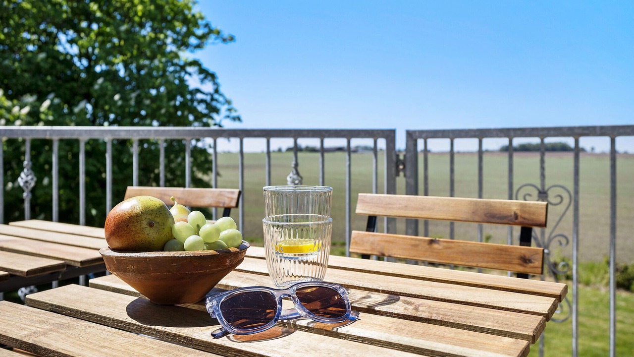 Photo of Others in Hojer