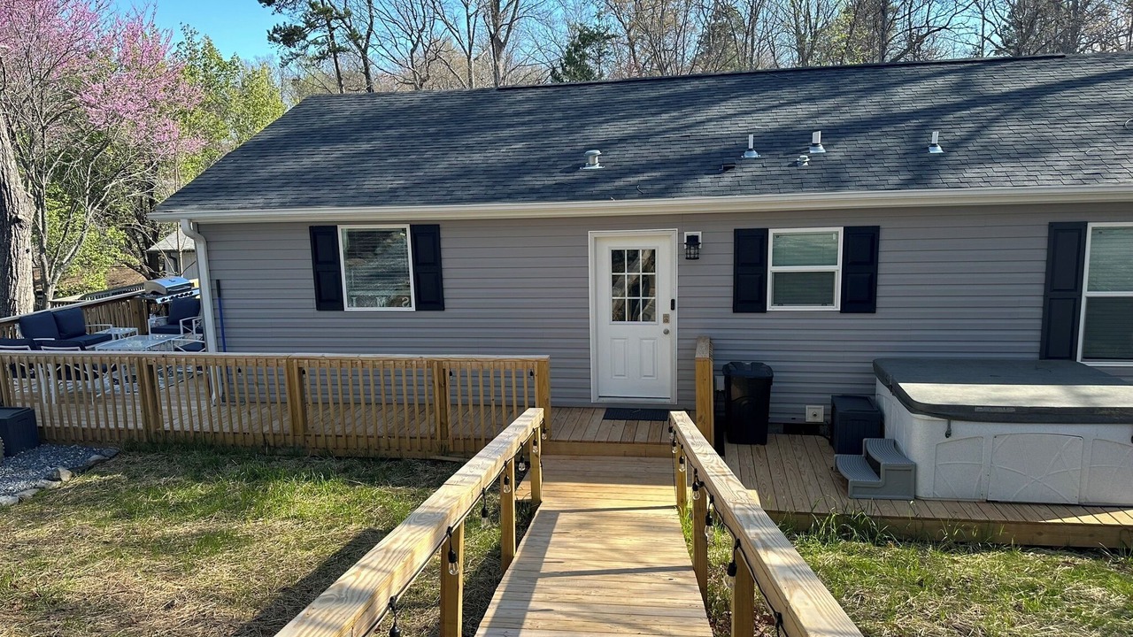 Photo of Patio Balcony in Huddleston