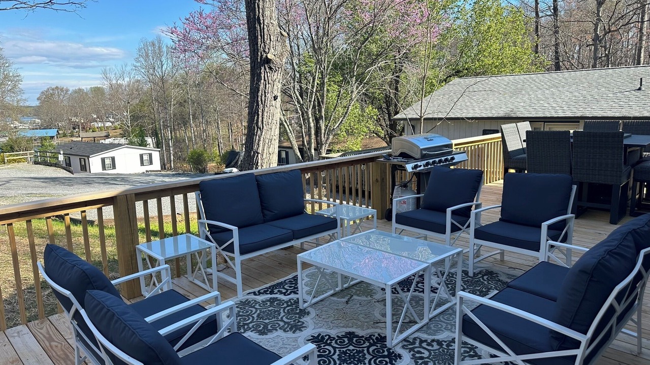 Photo of Outdoor in Huddleston
